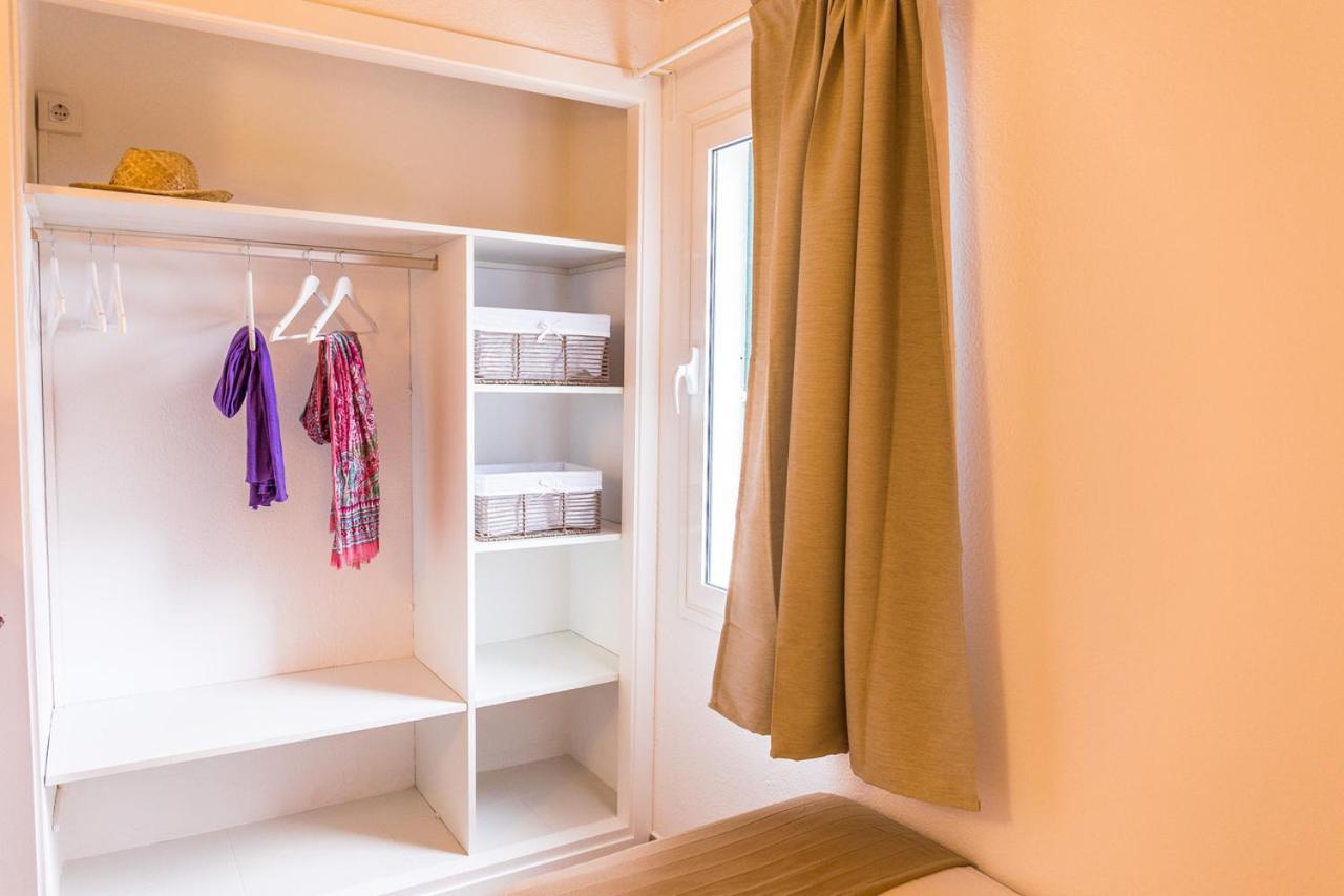 Apartamento Calan Bosch, Ciutadella Cala' en Bosch Bagian luar foto